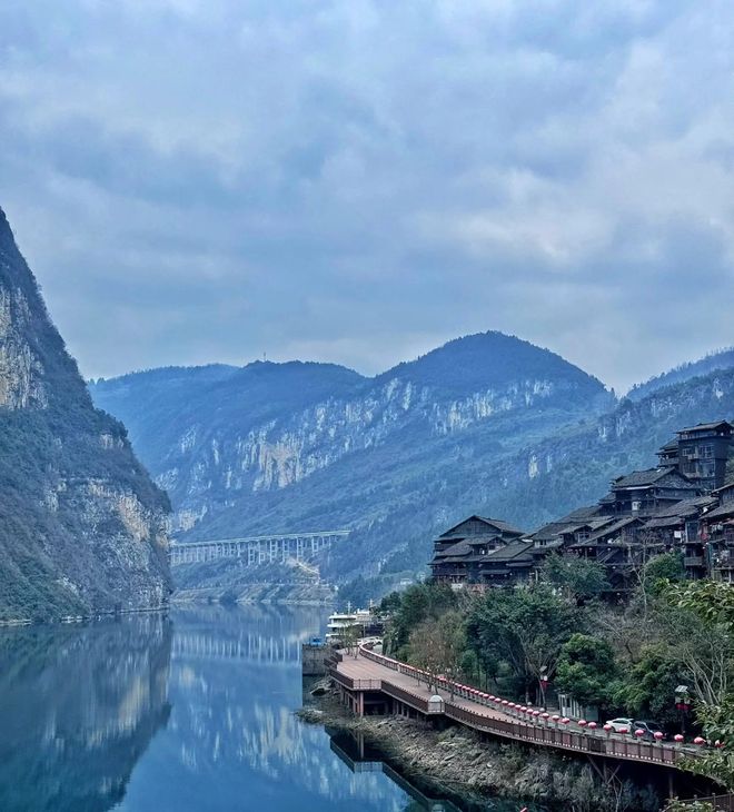 天最佳行程推荐重庆四日游纯玩费用多少pg电子试玩网站免费和家人去重庆玩4(图2)